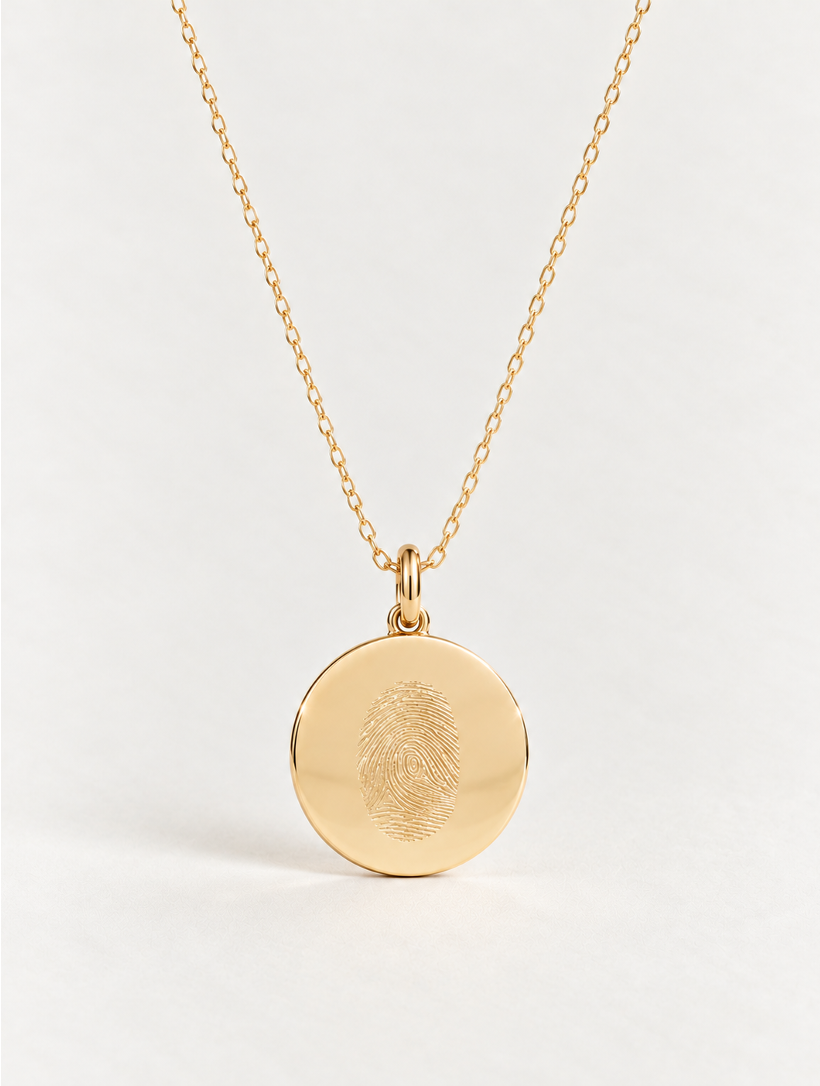 Collar huella dactilar personalizado con cadena en oro 18K sobre fondo neutro - Mimmo Jewels