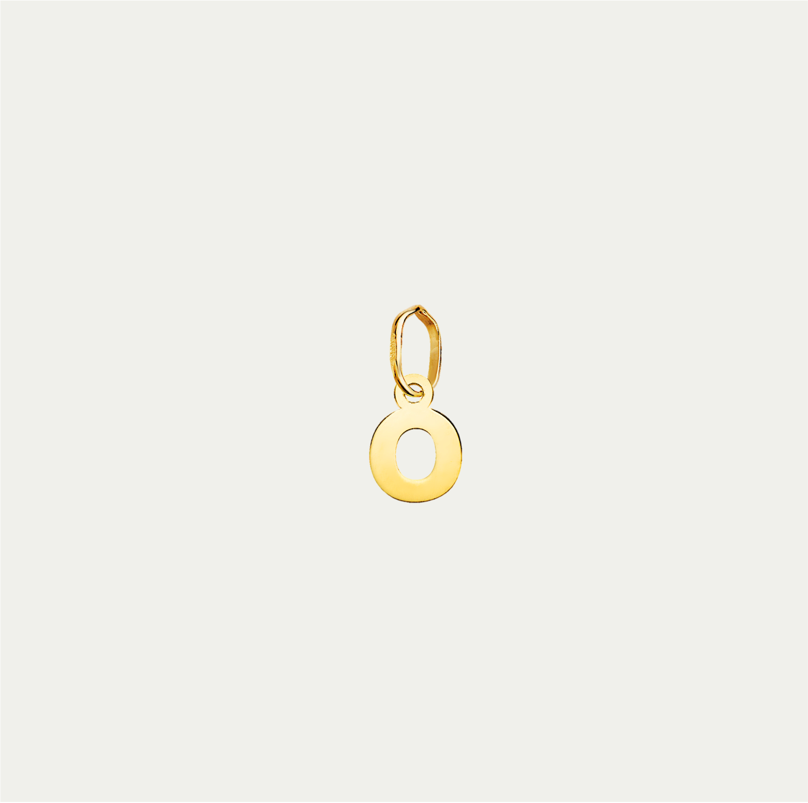 MINI CHARM LETTERING ORO 18K
