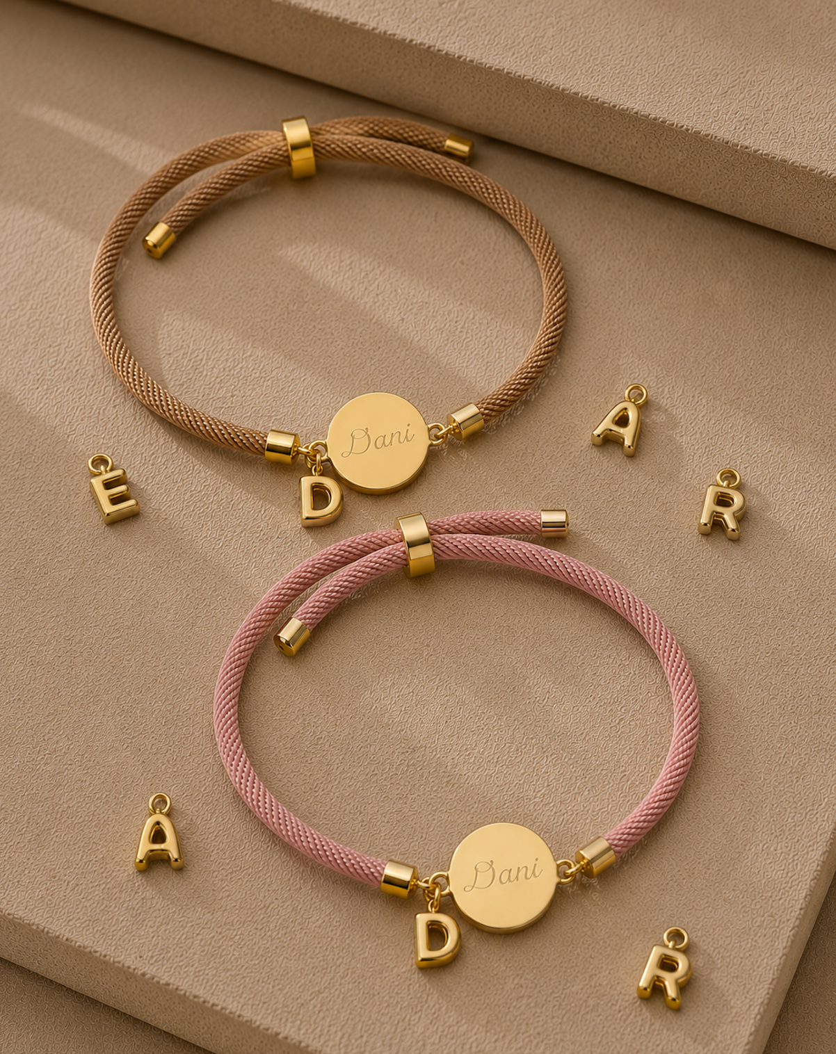PULSERA PERSONALIZADA MINI LETTERING