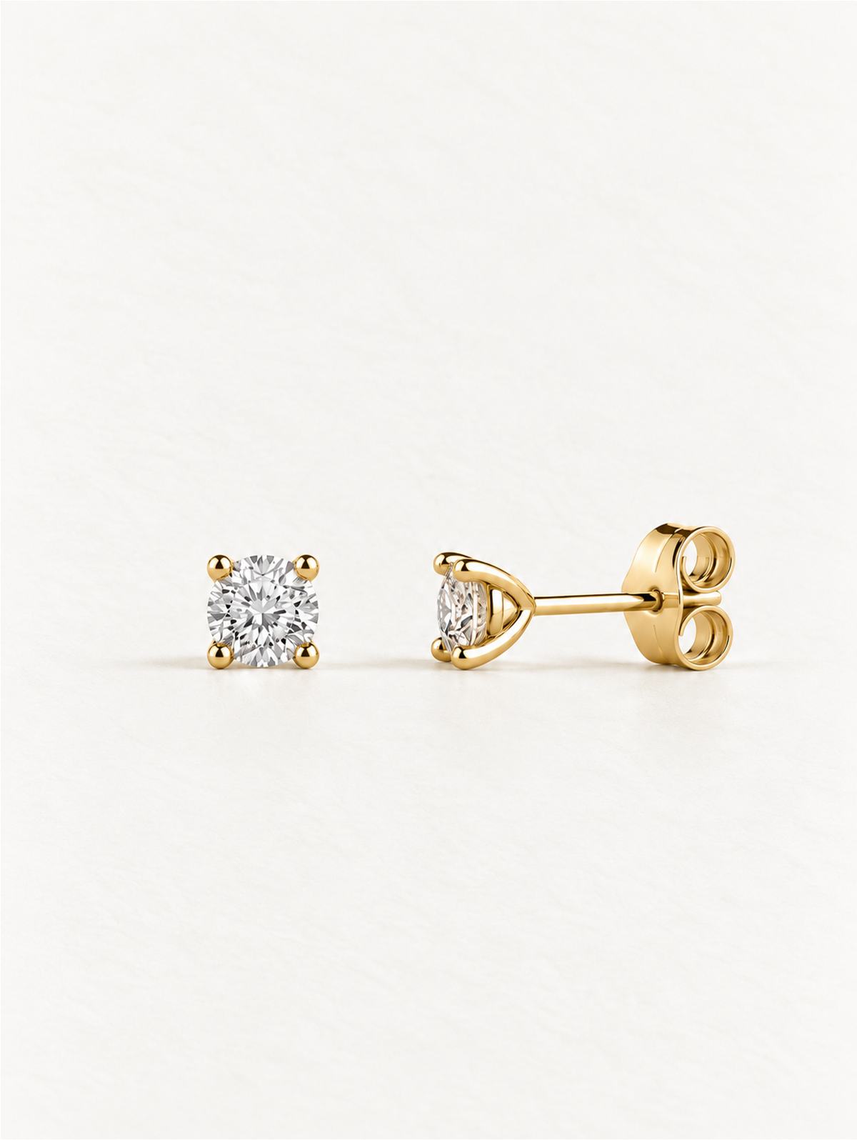 PENDIENTES SOLITARIO · DIAMANTE LAB 0,4 cts  | ORO 18K