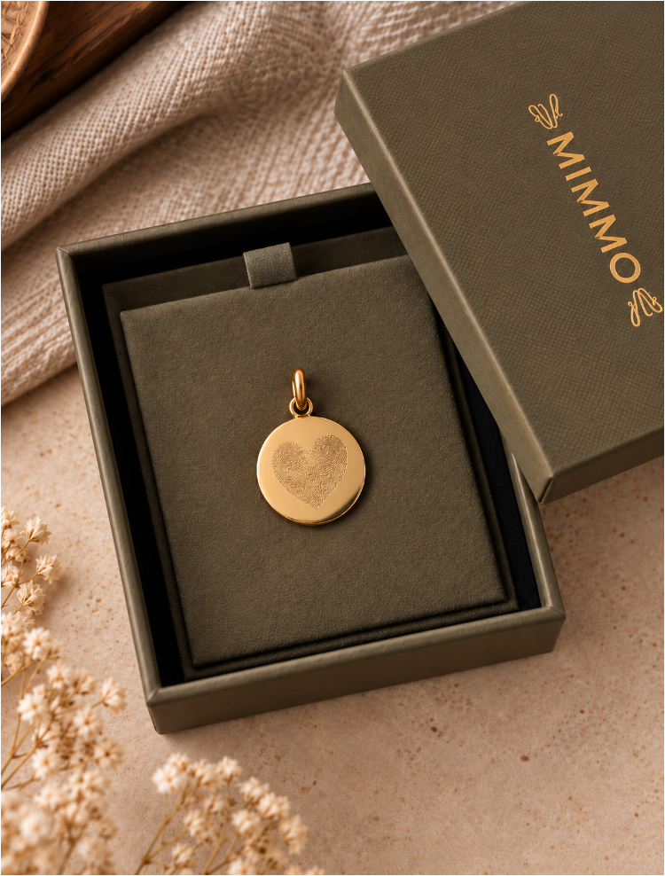 THE FINGERPRINT · COLGANTE CORAZÓN | ORO 9K
